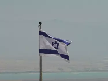 Israelische Flagge in Masada